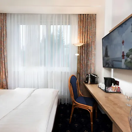 Western Ahorn – Adults Only Oberwiesenthal