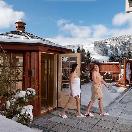 Western Ahorn - Adults Only 4*