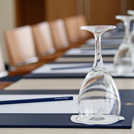 מלון Western Ahorn - Adults Only 4*