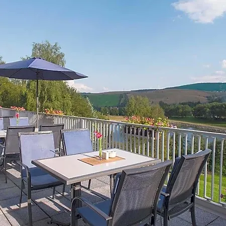 Western Ahorn – Adults Only 4*