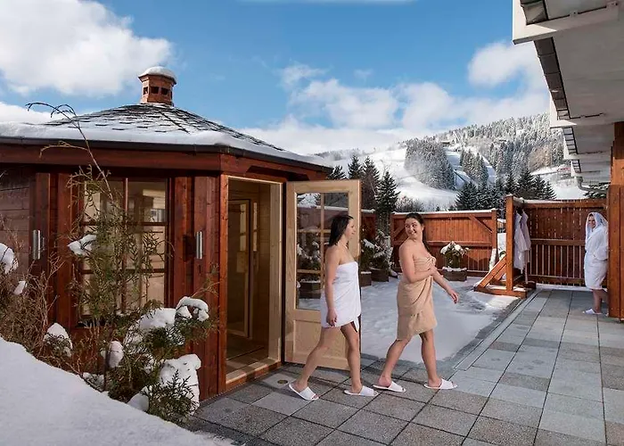 Western Ahorn - Adults Only 4*